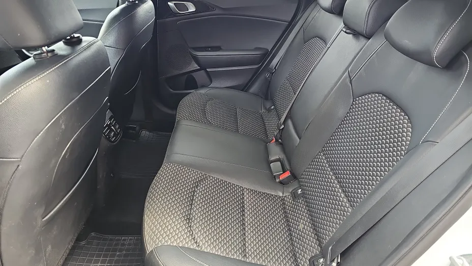 KIA Cee'd Ceed 1.5 T-GDI L