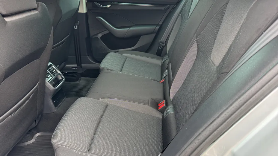 SKODA Octavia Octavia 1.5 TSI e-Tec Ambition DSG