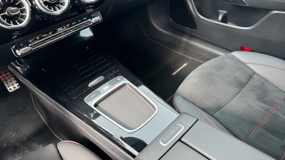MERCEDES-BENZ CLA CLA 200 mHEV AMG Line 7G-DCT