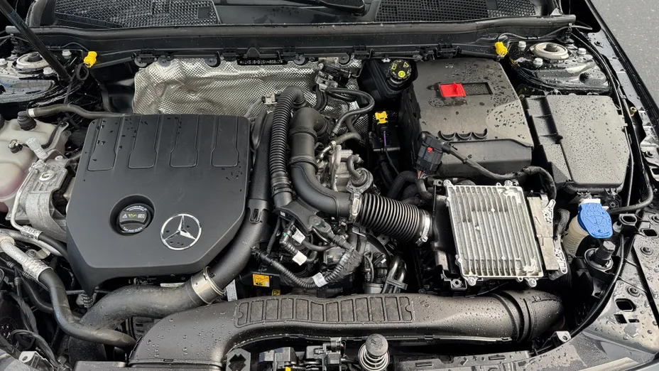 MERCEDES-BENZ CLA CLA 200 mHEV AMG Line 7G-DCT