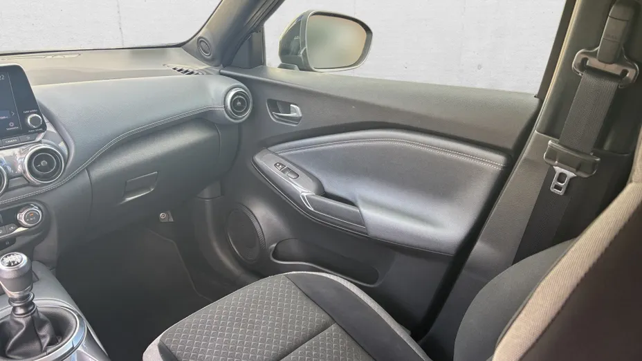 NISSAN Juke Juke 1.0 DIG-T N-Connecta
