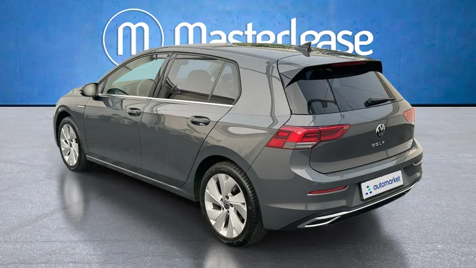 VOLKSWAGEN Golf Golf VIII 1.5 eTSI EVO Style DSG
