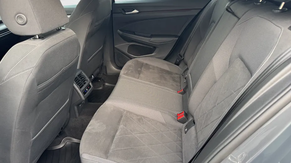 VOLKSWAGEN Golf Golf VIII 1.5 eTSI EVO Style DSG