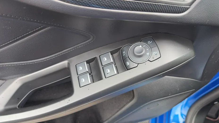 FORD Focus Focus 1.0 EcoBoost mHEV ST-Line X aut