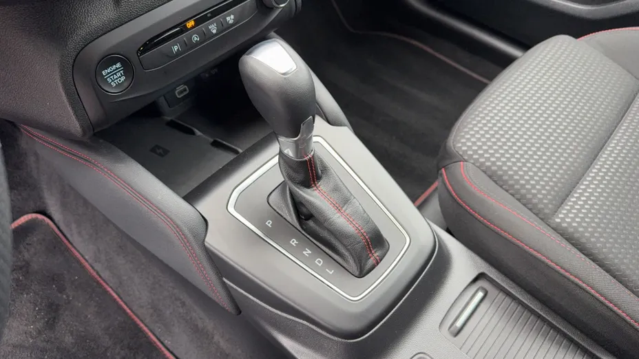 FORD Focus Focus 1.0 EcoBoost mHEV ST-Line X aut