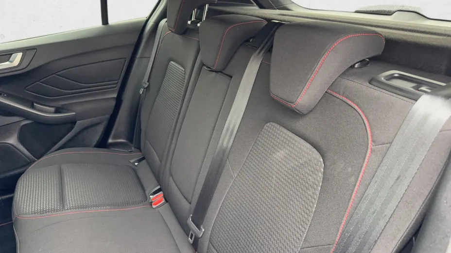 FORD Focus Focus 1.0 EcoBoost mHEV ST-Line X aut