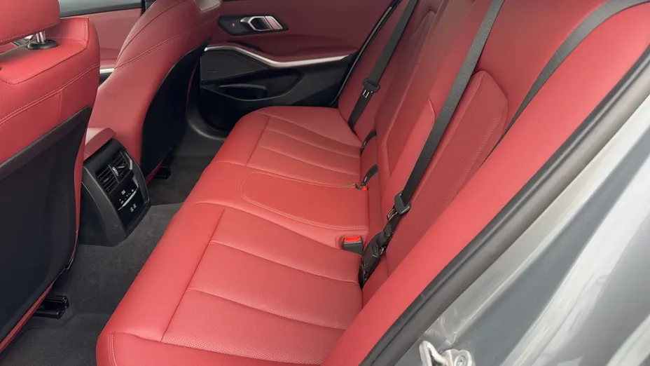 BMW Seria 3 M340i xDrive mHEV sport-aut