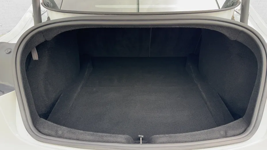 TESLA Model 3 3 RWD Premium