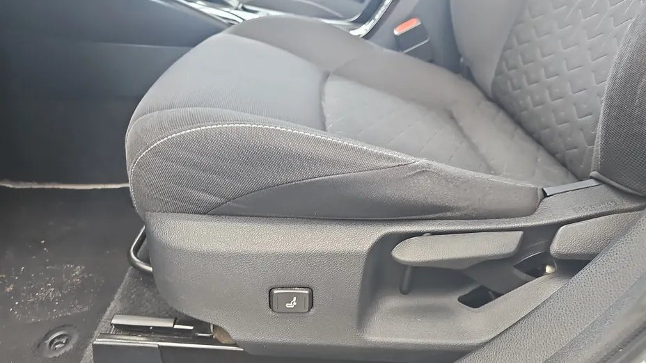 TOYOTA Corolla Corolla 1.8 Hybrid Active