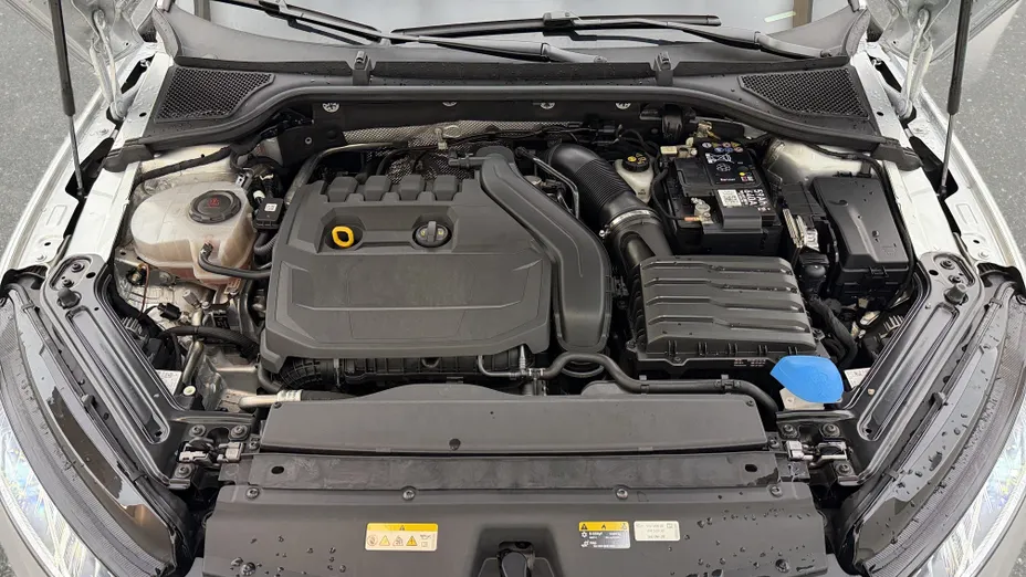 SKODA Octavia Octavia 1.5 TSI e-Tec Ambition DSG
