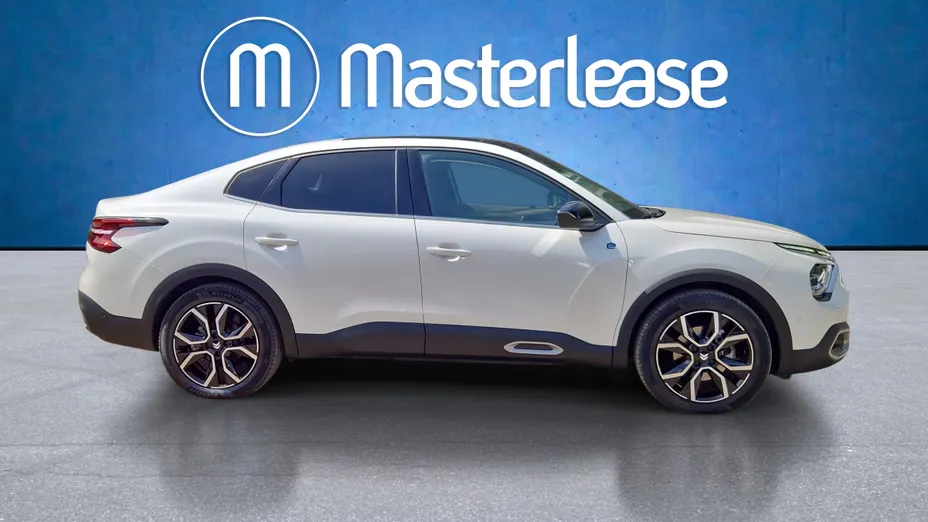 CITROEN C4 X e-C4 X EV136 50kWh Shine