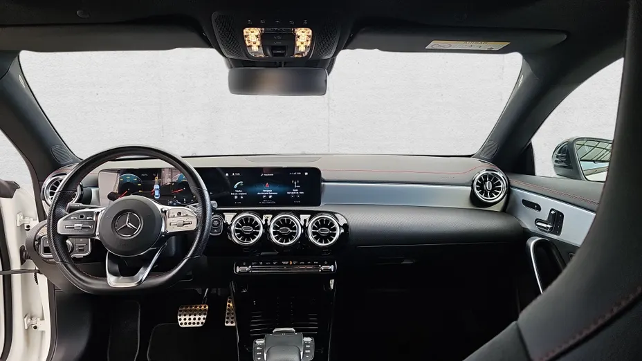 MERCEDES-BENZ CLA CLA 200 AMG Line 7G-DCT
