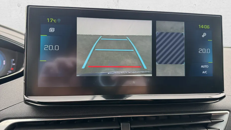 PEUGEOT 3008 3008 1.6 PureTech Hybrid PHEV Road Trip S&S EAT8