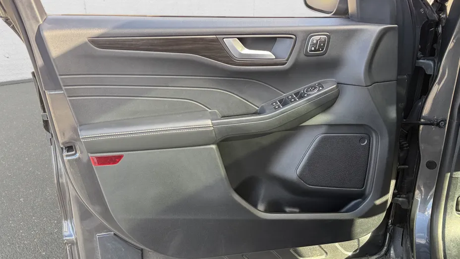 FORD Kuga Kuga 2.5P PHEV FWD Vignale