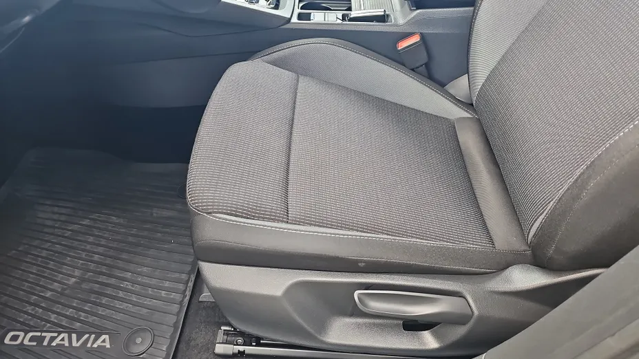 SKODA Octavia Octavia 1.5 TSI e-Tec Ambition DSG