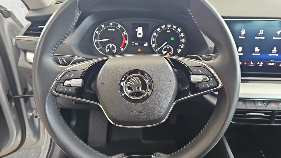 SKODA Octavia Octavia 1.5 TSI e-Tec Ambition DSG