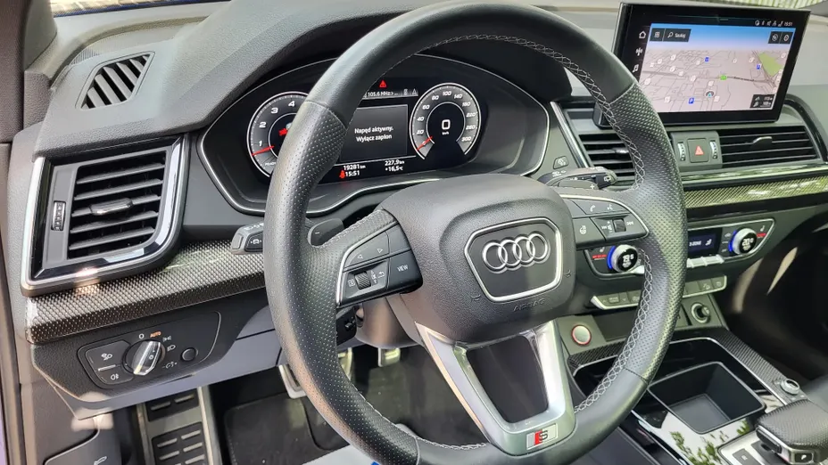 AUDI SQ5 -