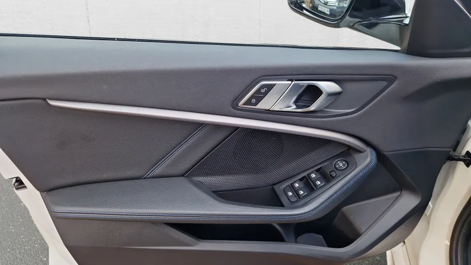BMW Seria 1 118i M Sport aut