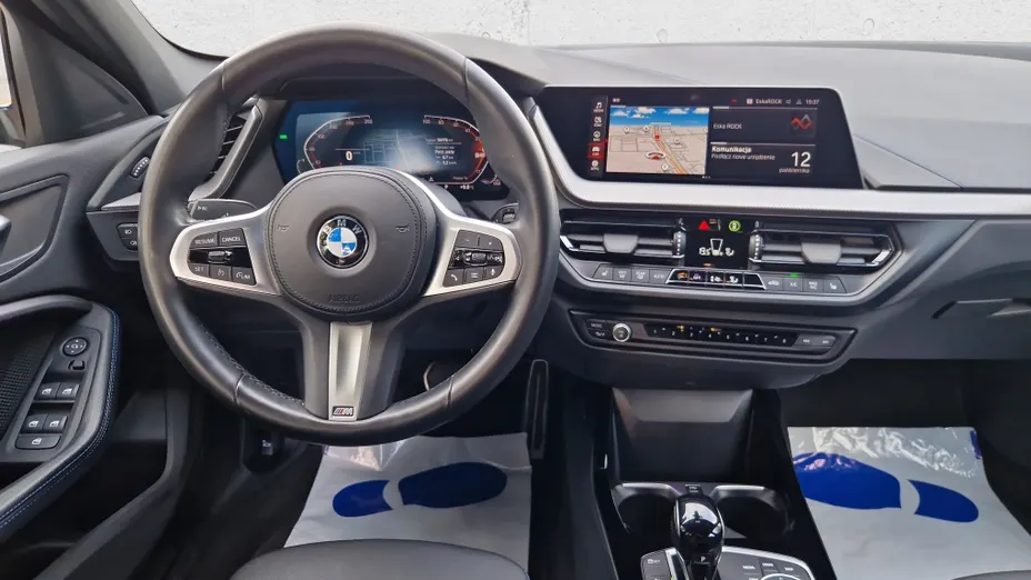 BMW Seria 1 118i M Sport aut
