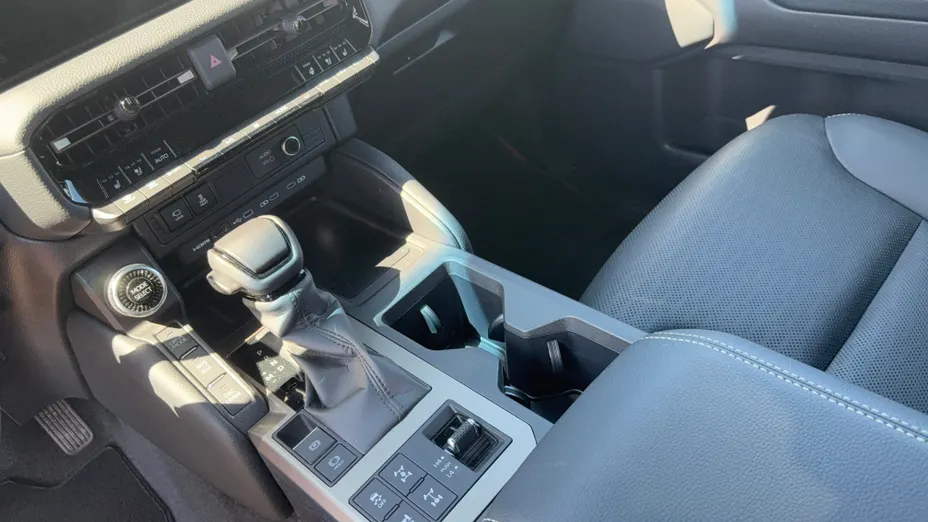 TOYOTA Land Cruiser LC 2.8 D-4D mHEV Executive aut