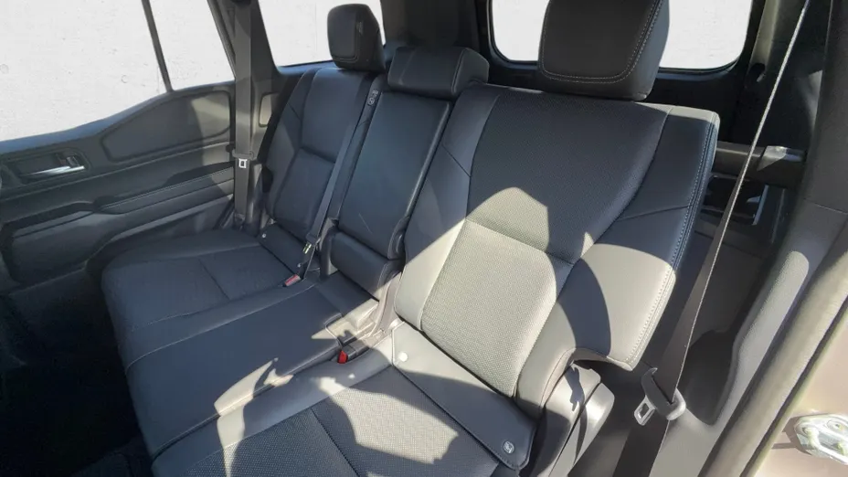 TOYOTA Land Cruiser LC 2.8 D-4D mHEV Executive aut