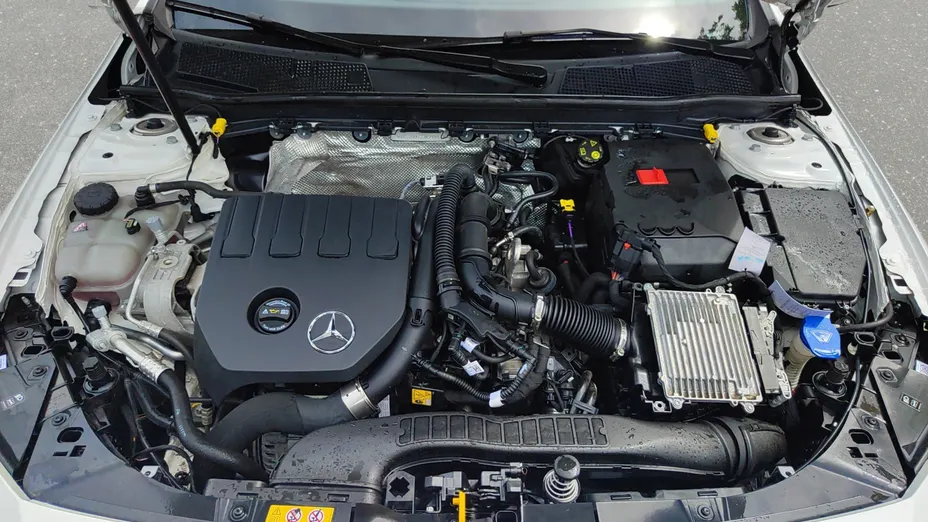 MERCEDES-BENZ CLA CLA 200 mHEV AMG Line 7G-DCT