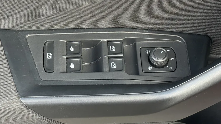 VOLKSWAGEN T-ROC T-ROC 1.5 TSI Life DSG