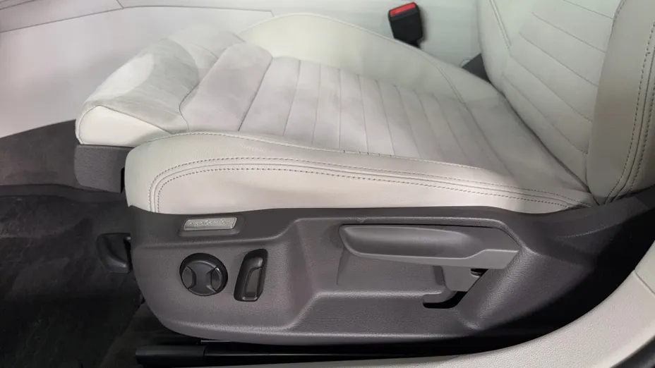 VOLKSWAGEN Passat Passat 2.0 TSI Elegance DSG