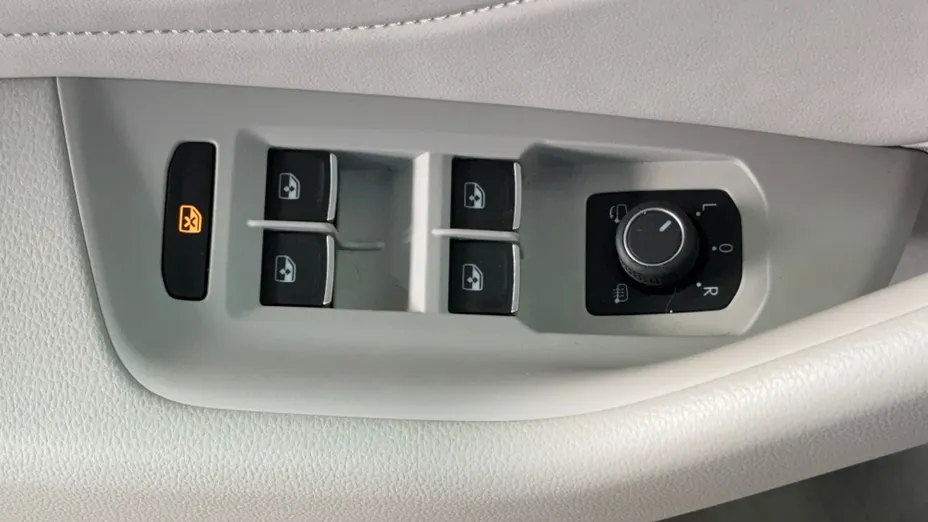 VOLKSWAGEN Passat Passat 2.0 TSI Elegance DSG
