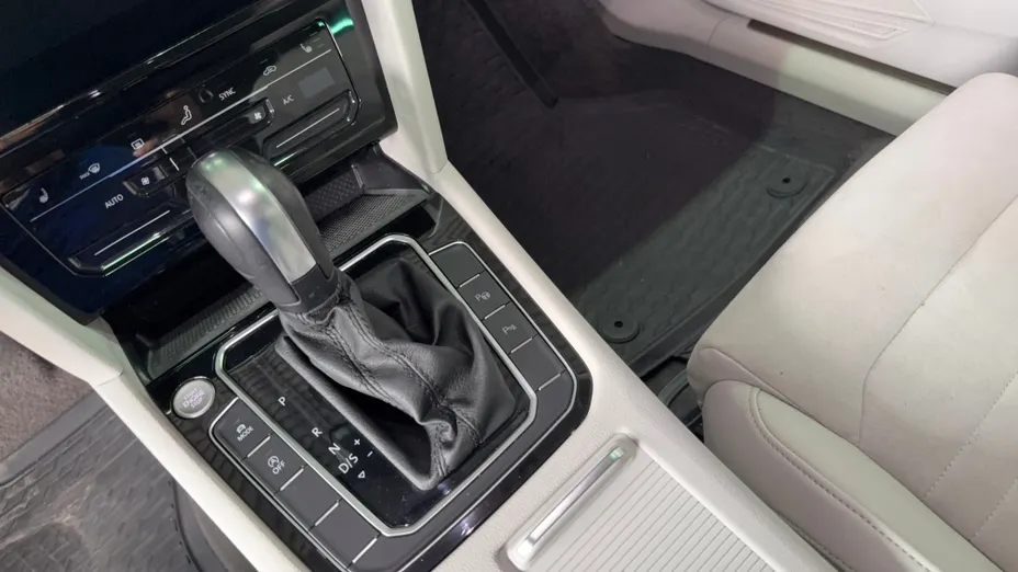VOLKSWAGEN Passat Passat 2.0 TSI Elegance DSG