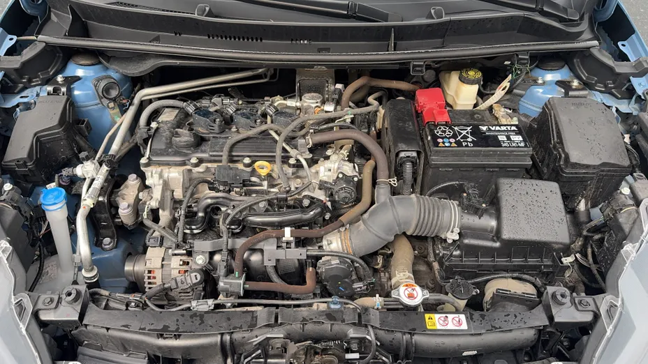 TOYOTA Yaris Yaris 1.5 Comfort