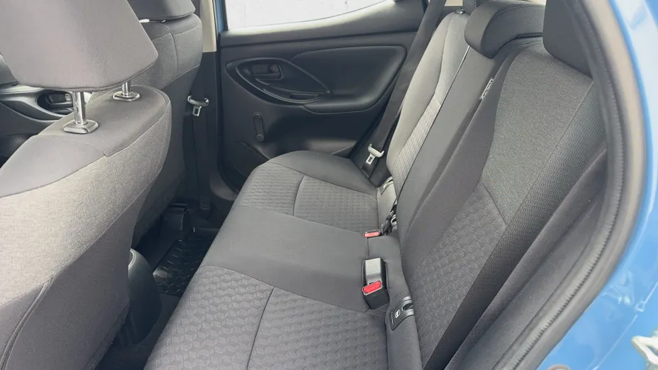 TOYOTA Yaris Yaris 1.5 Comfort