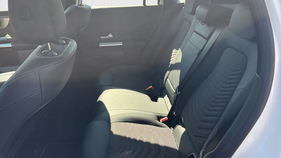 MERCEDES-BENZ EQA EQA 250+ 70.5kWh Progressive