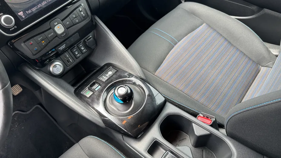 NISSAN Leaf Leaf 62kWh N-Connecta