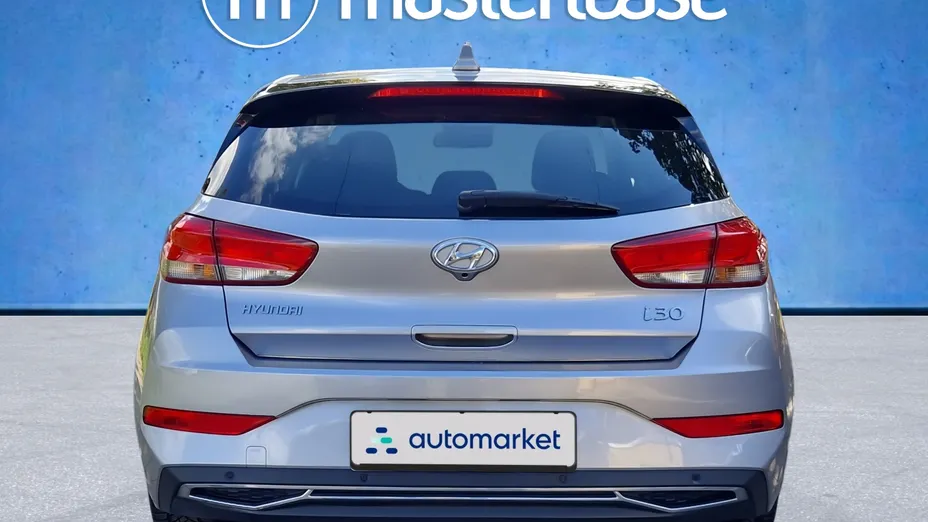 HYUNDAI i30 i30 1.5 DPI Smart