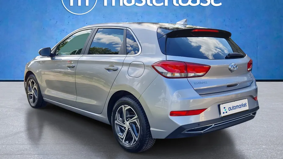 HYUNDAI i30 i30 1.5 DPI Smart
