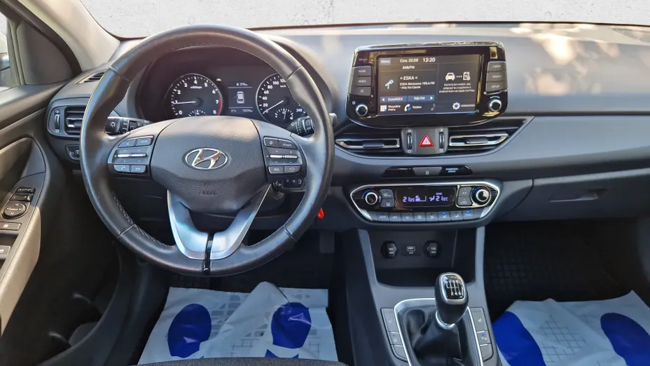 HYUNDAI i30 i30 1.5 DPI Smart