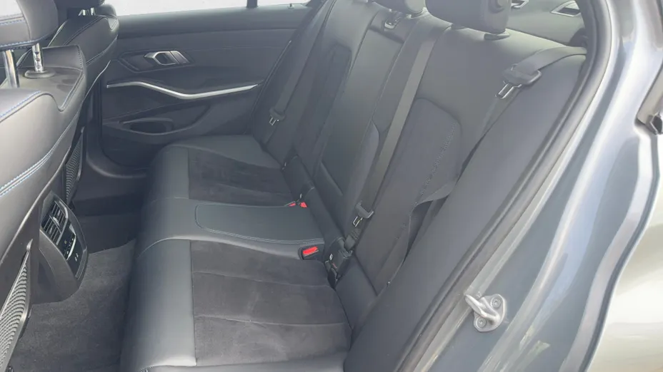 BMW Seria 3 320d xDrive mHEV M Sport sport-aut