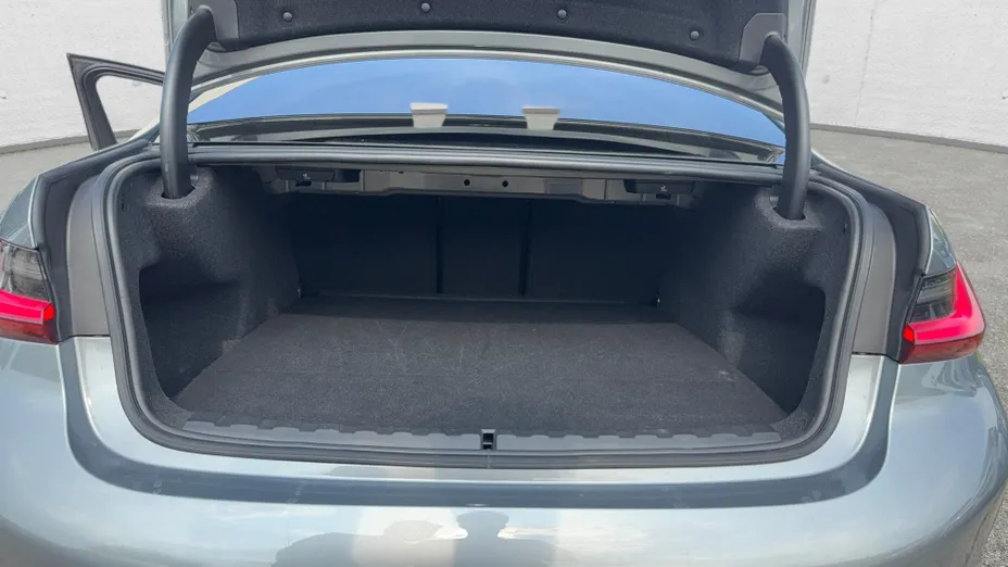 BMW Seria 3 320d xDrive mHEV M Sport sport-aut