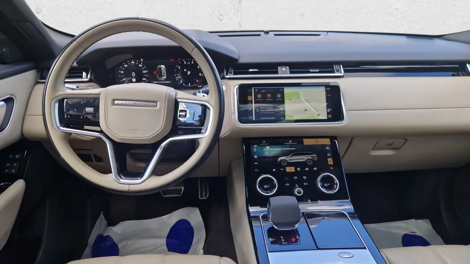 LAND ROVER Range Rover Velar Velar 2.0 P250 R-Dynamic SE