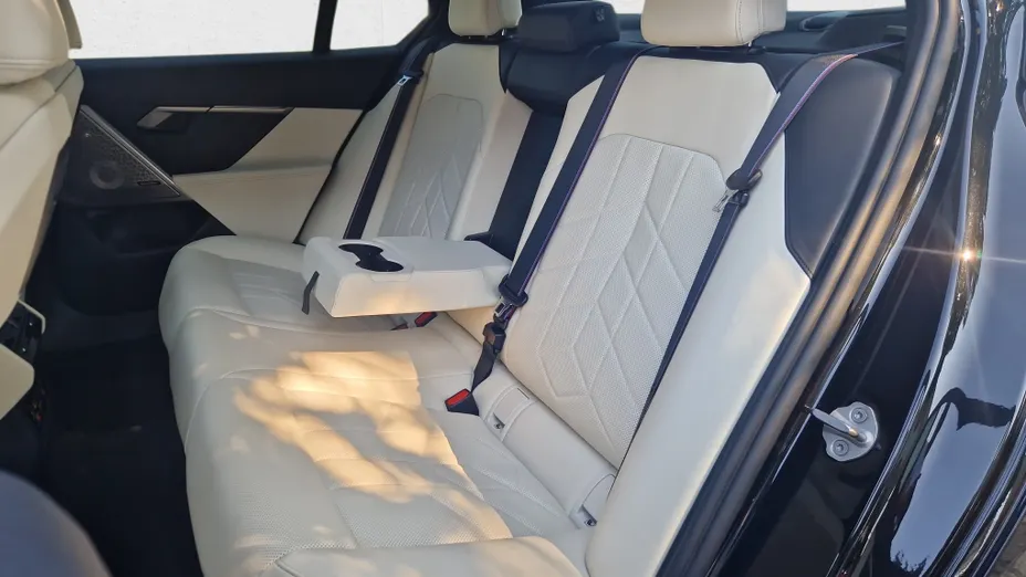 BMW Seria 5 520d mHEV M Sport aut