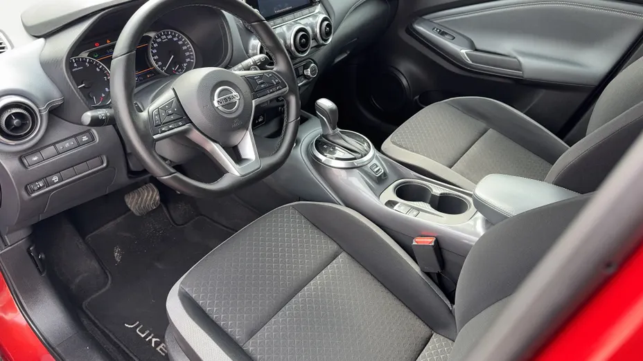 NISSAN Juke Juke 1.0 DIG-T N-Connecta DCT