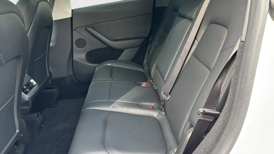 TESLA Model Y Y RWD