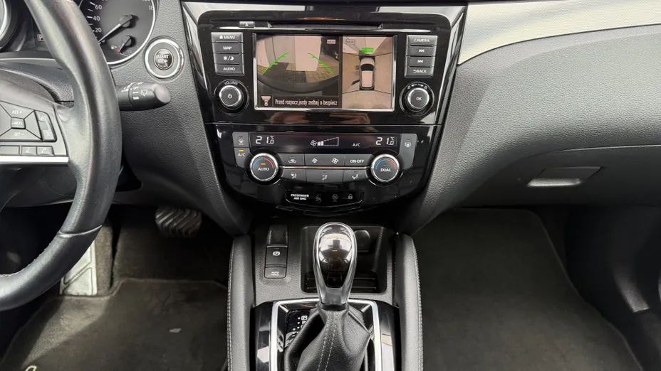 NISSAN Qashqai Qashqai 1.3 DIG-T Tekna DCT