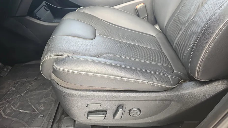 HYUNDAI Santa Fe Santa Fe 1.6 T-GDI HEV Platinum 4WD aut