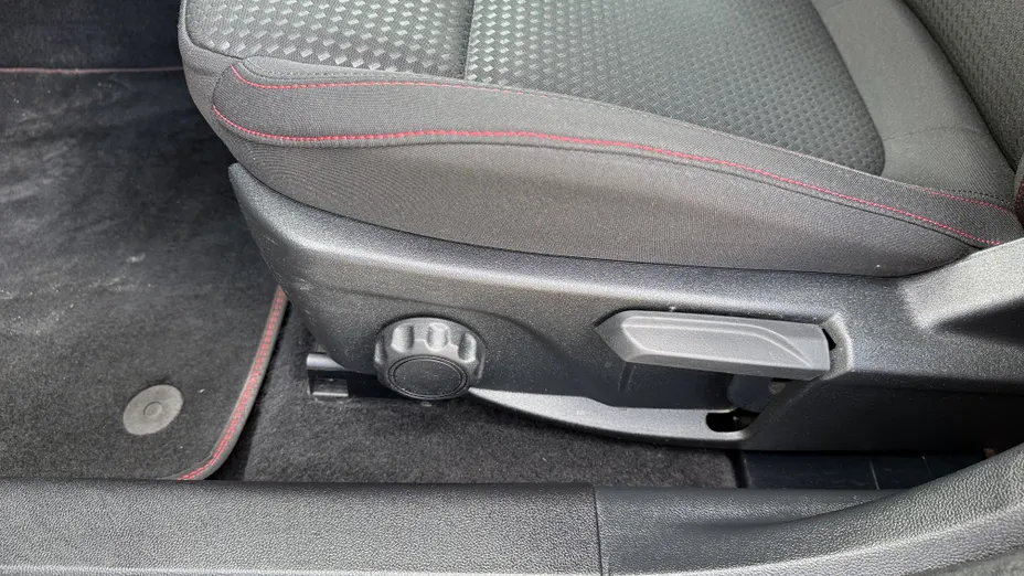 FORD Focus Focus 1.0 EcoBoost mHEV ST-Line X aut