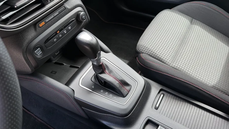 FORD Focus Focus 1.0 EcoBoost mHEV ST-Line X aut