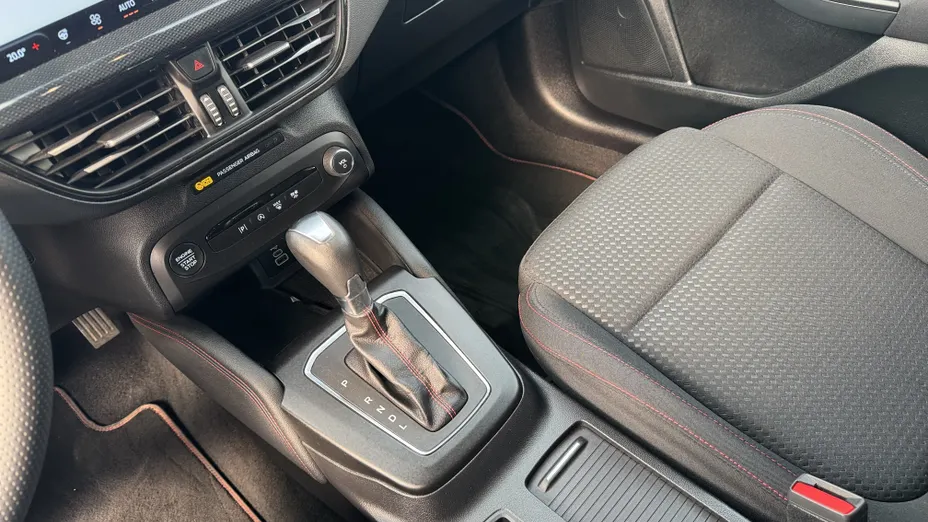 FORD Focus Focus 1.0 EcoBoost mHEV ST-Line X aut