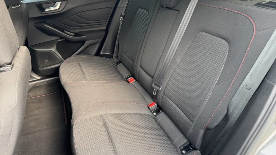 FORD Focus Focus 1.0 EcoBoost mHEV ST-Line X aut