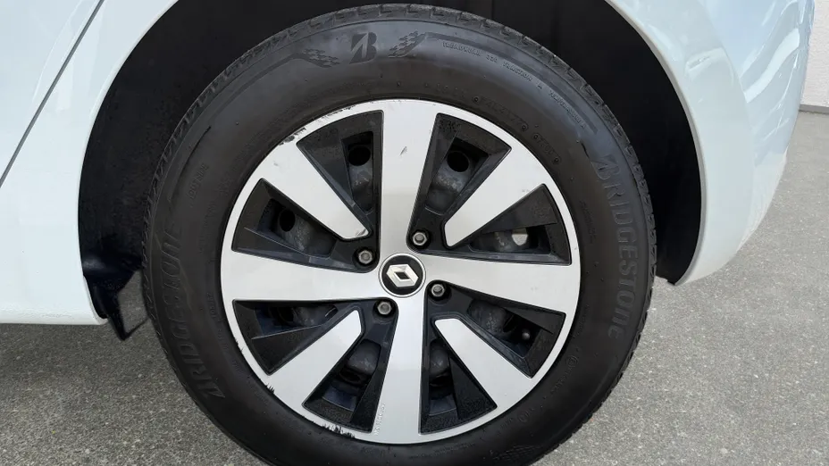 RENAULT Clio Clio 1.0 TCe Equilibre